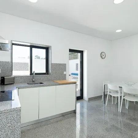 Tropicana Βίλα Αλμπουφέιρα